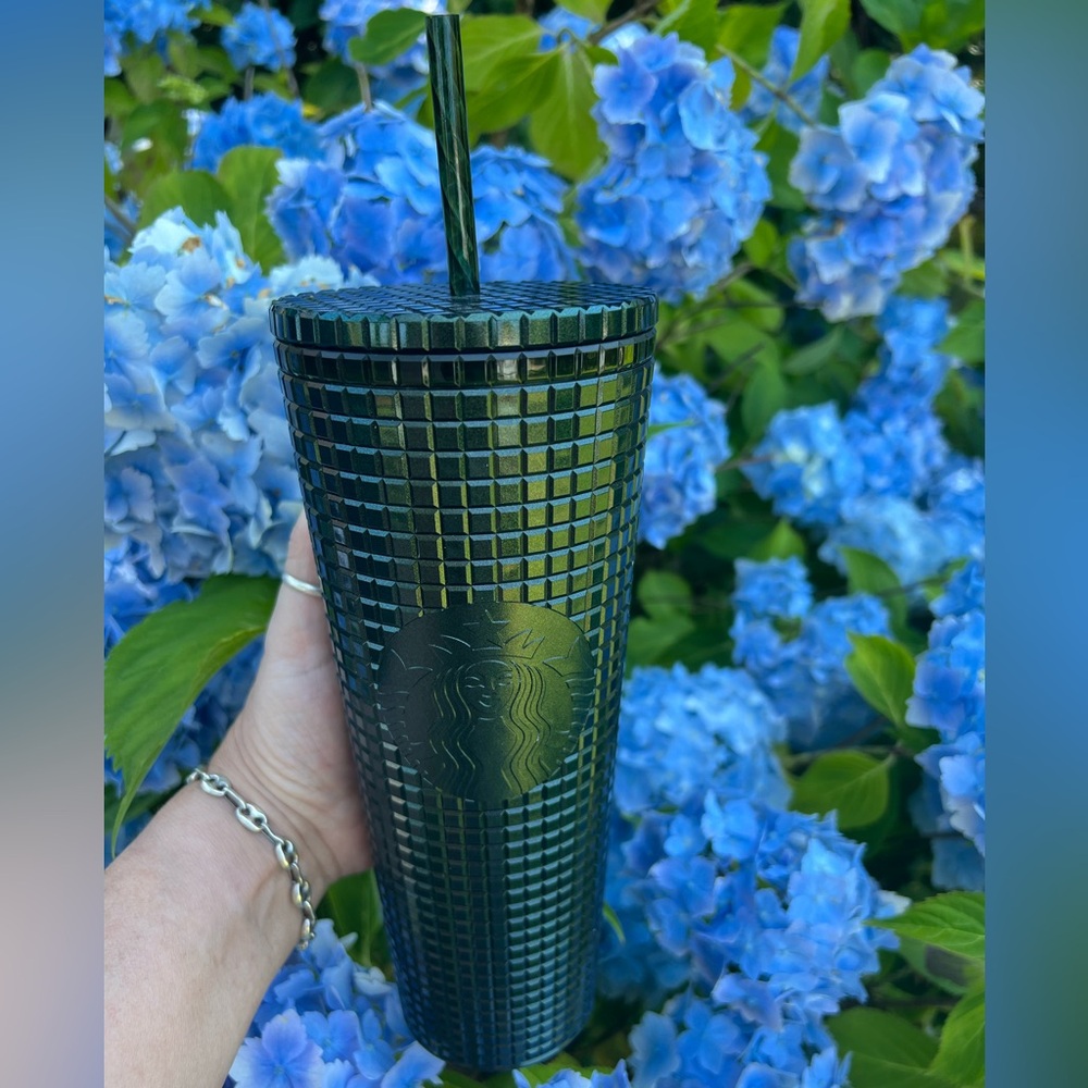 🌺 Starbucks Holiday 2021 Tumbler Venti Green Glitter. - Picture 3 of 6